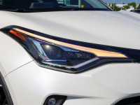 Lane Keep Assist, Apple CarPlay, Android Auto, Entune Audio, Adaptive Cruise Control, Climate Contro... (image 5)