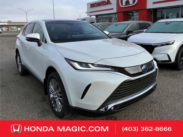  2022 TOYOTA | VENZA | LIMITED| HYBRID LIMITED | FULLY LOADED | in Cars & Trucks in Medicine Hat