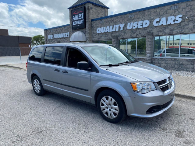 2017 Dodge Grand Caravan CVP/SXT in Cars & Trucks in Sarnia