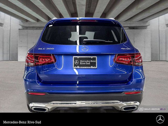 2022 Mercedes-Benz GLC 300 4MATIC SUV | Ensemble Haut de Gamme in Cars & Trucks in Longueuil / South Shore - Image 4