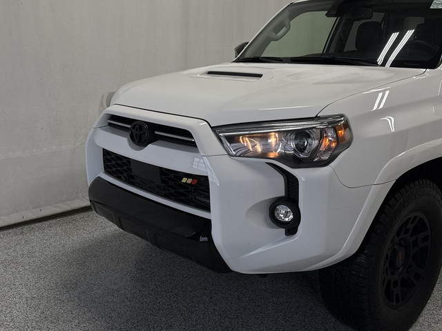 2021 Toyota 4Runner TRD Off-Road Premium 4X4 - Adaptive Cruise C in Cars & Trucks in Strathcona County - Image 4