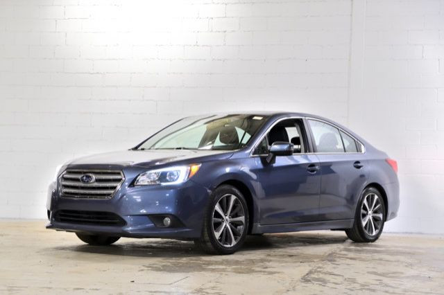 2017 Subaru Legacy 3.6R w/Limited & Tech Pkg | Confort dans Autos et camions  à Ville de Montréal - Image 3