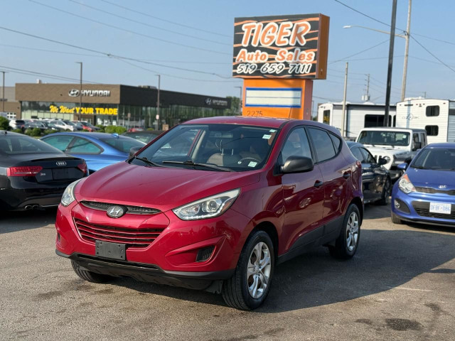 2015 Hyundai Tucson GL, ONLY 120KMS, WELL MAINTAINED, 4 CYLINDER in Cars & Trucks in London