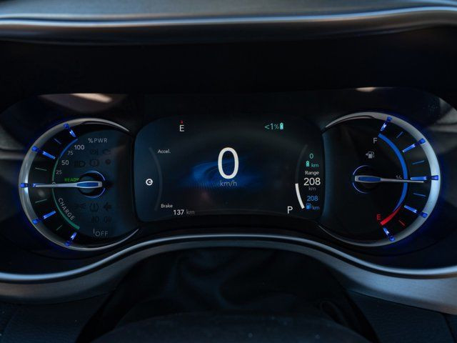 2024 Chrysler Pacifica Hybrid Premium S Appearance in Cars & Trucks in Barrie - Image 3