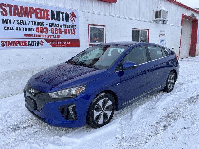 2019 Hyundai Ioniq Electric Preferred | LIMITED | NO GAS NEEDED  in Cars & Trucks in Calgary - Image 2