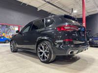 Black Sapphire Metallic Exterior On Black Vernasca Leather. Single Owner, Off Lease, No Accidents, F... (image 4)