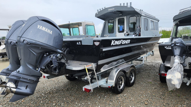 2024 Kingfisher Boats Coastal Express 2825 TwiLight Blue IN STOC in Powerboats & Motorboats in Barrie - Image 2