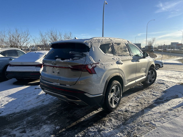 2021 Hyundai Santa Fe Preferred in Cars & Trucks in Calgary - Image 4
