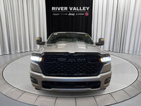 NAVIGATION, LEATHER-FACED FRONT VENTED BUCKET SEATS, DUAL-PANE PANORAMIC SUNROOF, SPORT PERFORMANCE... (image 6)