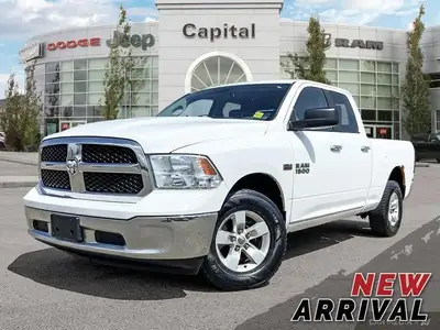 This Ram 1500 has a dependable Gas V8 5.7L/345 engine powering this Automatic transmission. Ward's 1...