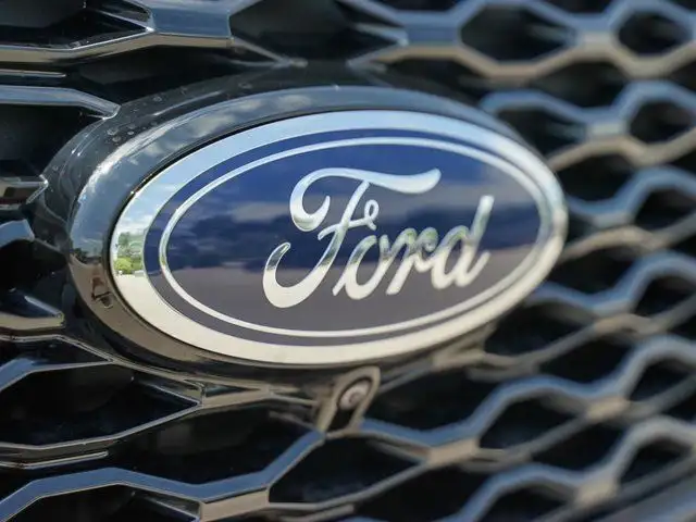 2022 Ford Explorer ST in Cars & Trucks in Windsor Region - Image 13