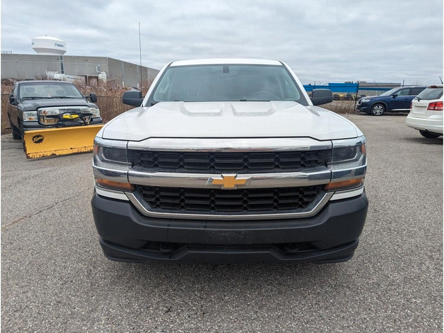 2018 Chevrolet Silverado 1500 LS NO ACCIDENTS CREW CAB in Cars & Trucks in City of Toronto - Image 3
