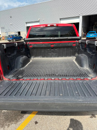 JUST IN! PRICED TO SELL ! 5.3L V8 355 horsepower and 383 lb-ft of torque AIR CONDITIONING | BACKUP C... (image 5)