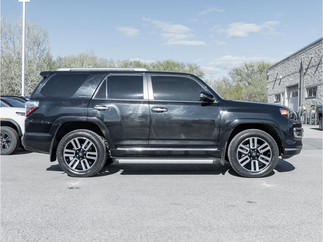 2016 Toyota 4Runner SR5 -Leather Interior | Sunroof | Ventilated in Cars & Trucks in Markham / York Region - Image 3