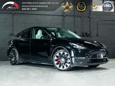 ***QUALIFY FOR A 4 YEAR WARRANTY ON OUR VEHICLES TODAY!!! Vehicle Key Features Include: Panoramic Su...