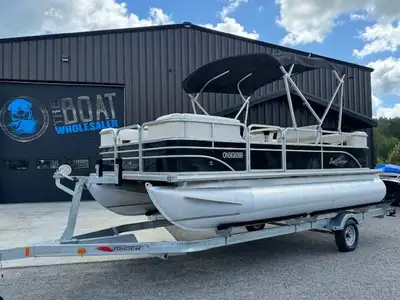 1 OWNER BOAT WITH JUST OVER 100 HOURS TOTAL! 30HP SUZUKI 4-STROKE EFI - EASY TURN KEY START EVERY TI...