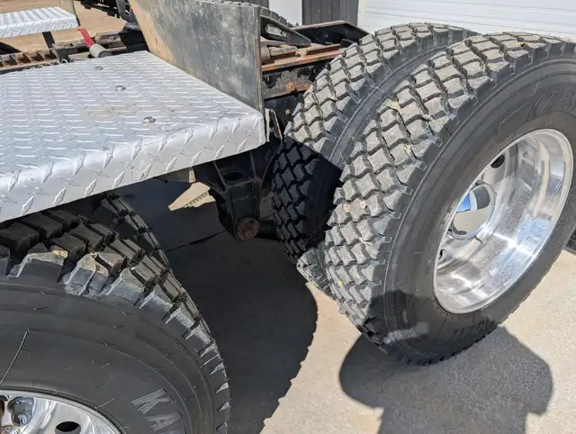 2020 KENWORTH T800 in Heavy Trucks in Kamloops - Image 11