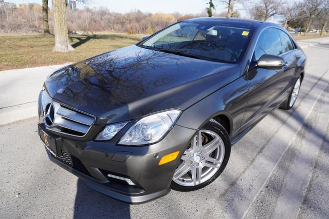  2010 Mercedes-Benz E-Class NO ACCIDENTS / STUNNING COMBO / SUMM in Cars & Trucks in Mississauga / Peel Region - Image 2