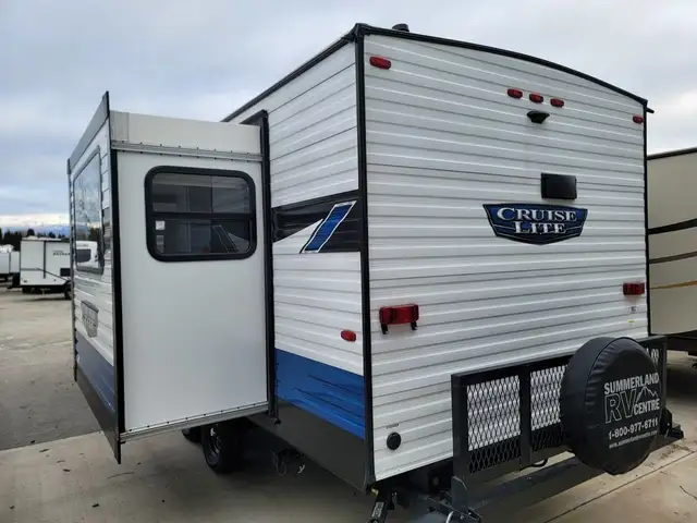 2023 Forest River Salem Cruise Lite West 253 RKXL in Travel Trailers & Campers in Penticton - Image 6