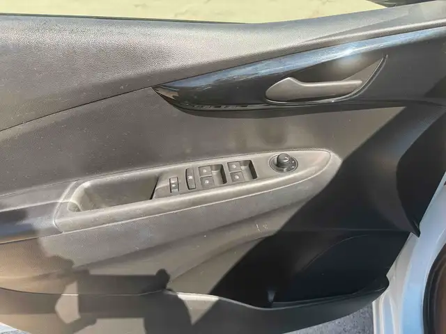 2020 Chevrolet Spark 1LT in Cars & Trucks in Edmonton - Image 12