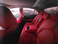 *Leather Seats, Sunroof, Wireless Charging, Premium Audio, Heated Seats!* Full of modern technology... (image 4)
