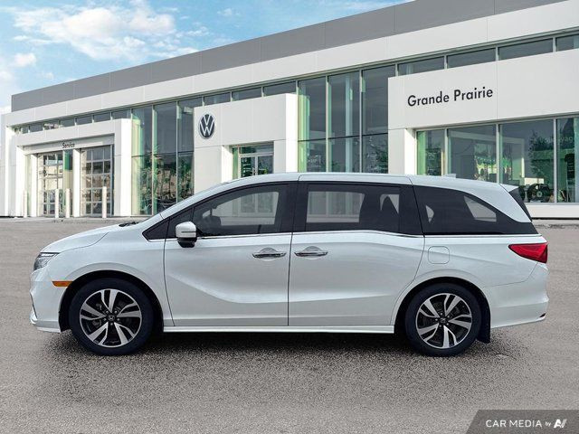 2020 Honda Odyssey Touring in Cars & Trucks in Grande Prairie - Image 2