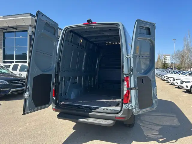 2025 Mercedes-Benz Sprinter Cargo Van 2500 Standard Roof I4 144 in Cars & Trucks in Edmonton - Image 12