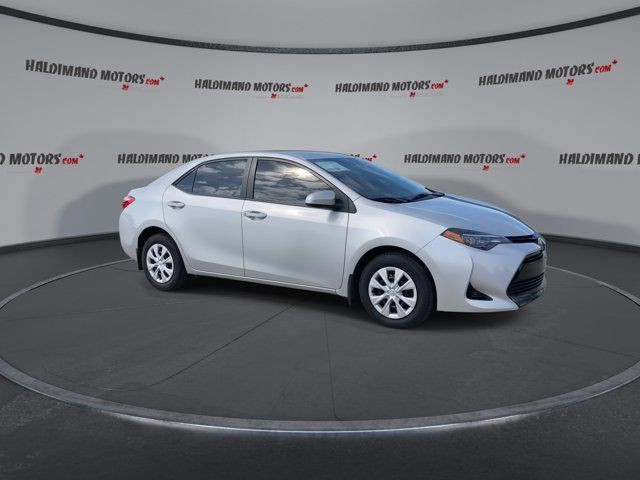 2017 Toyota Corolla SE in Cars & Trucks in Hamilton - Image 2