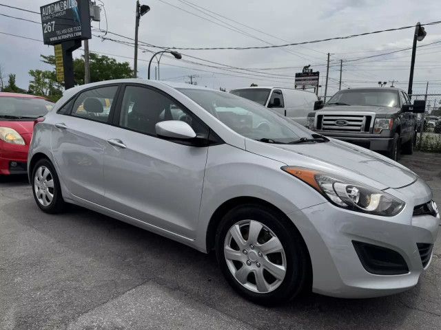 2013 HYUNDAI Elantra GT in Cars & Trucks in Laval / North Shore - Image 3