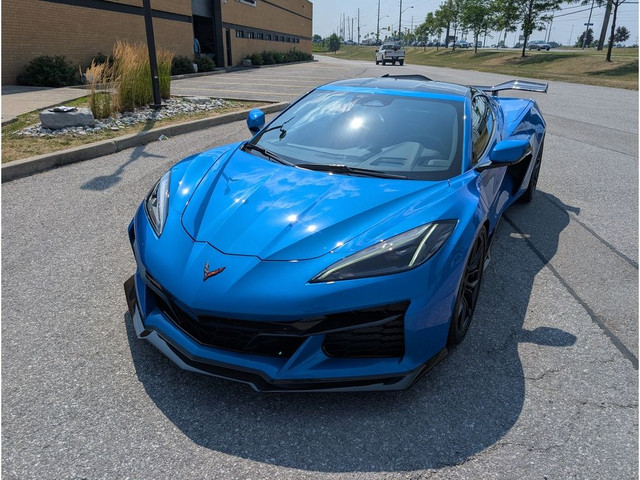 2024 Chevrolet Corvette Z06 3LZ CARBON FIBER PACKAGE & UPGRADED  in Cars & Trucks in Mississauga / Peel Region - Image 3