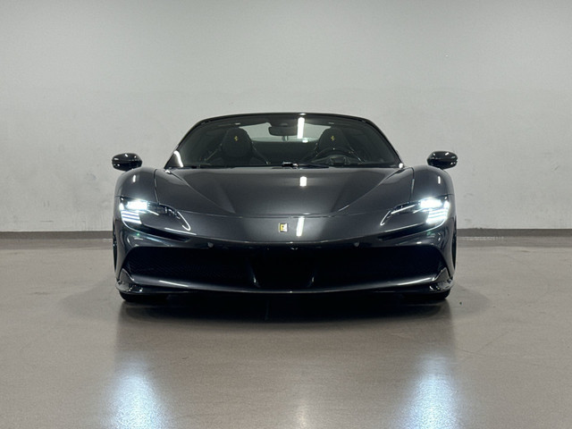 2024 Ferrari SF90 Spider in Cars & Trucks in City of Montréal - Image 3