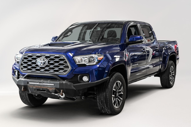 2023 Toyota Tacoma 4X4 Double cab | Mags | Carplay | Fog lights  in Cars & Trucks in City of Montréal