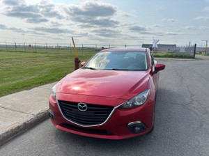 2015 Mazda 3 I Touring AT 4-Door