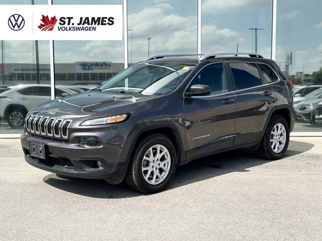 2017 Jeep Cherokee North | REARVIEW CAMERA | TERRAIN SELECTION in Cars & Trucks in Winnipeg