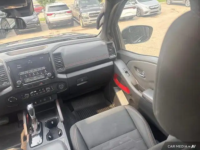 2022 Nissan Frontier PRO-4X | 4X4 | Sunroof | Heated Seats in Cars & Trucks in Saskatoon - Image 30