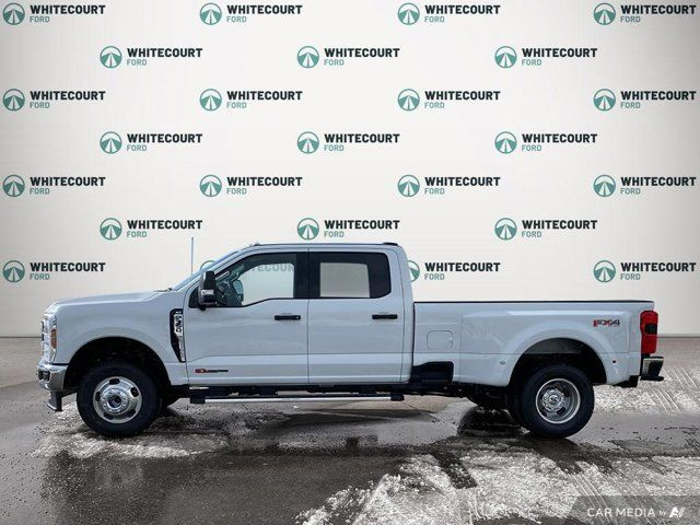 2025 Ford Super Duty F-350 DRW XLT 4WD Crew Cab 8' Box in Cars & Trucks in Edmonton - Image 3