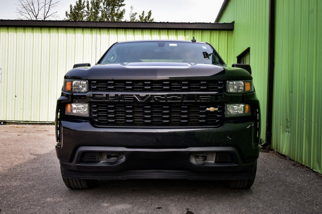 2021 Chevrolet Silverado 1500 Custom • RUNNING BOARDS • BEDLINER in Cars & Trucks in Cornwall - Image 4