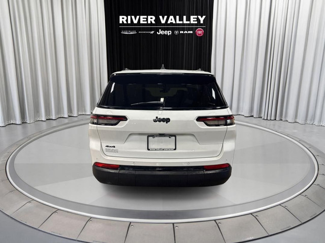 2024 Jeep Grand Cherokee L in Cars & Trucks in Strathcona County - Image 4