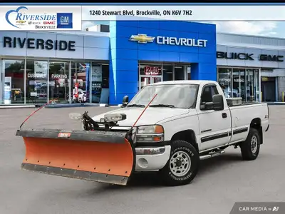 Engine: 8 Cylinder Engine 6.0L/366CI Safety Equipment Driver & front passenger airbags Energy-absorb...