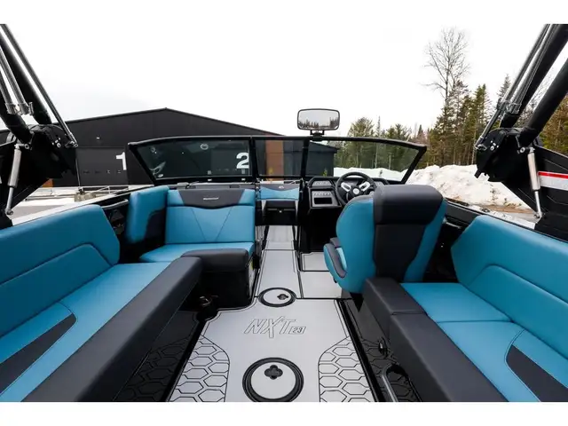 2025 Mastercraft NXT 23 in Powerboats & Motorboats in Québec City - Image 14