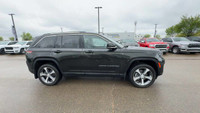 EXECUTIVE CROSSTOWN DEMO! This 2023 JEEP GRAND CHEROKEE LIMITED 4XE has the following options Capri... (image 2)