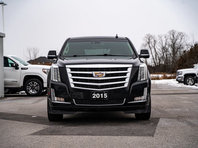 2015 Cadillac Escalade Premium - 6.2L DI V8 | Sunroof  in Cars & Trucks in Belleville - Image 2