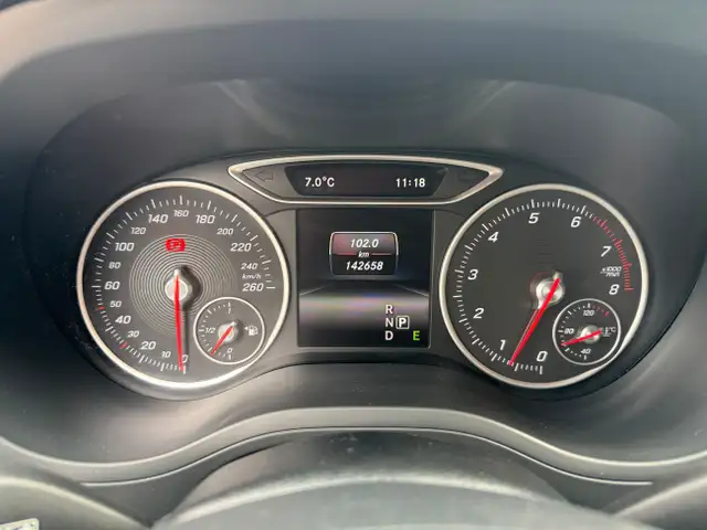 2015 Mercedes-Benz B-Class 4dr HB B 250 Sports Tourer 4MATIC in Cars & Trucks in City of Toronto - Image 14