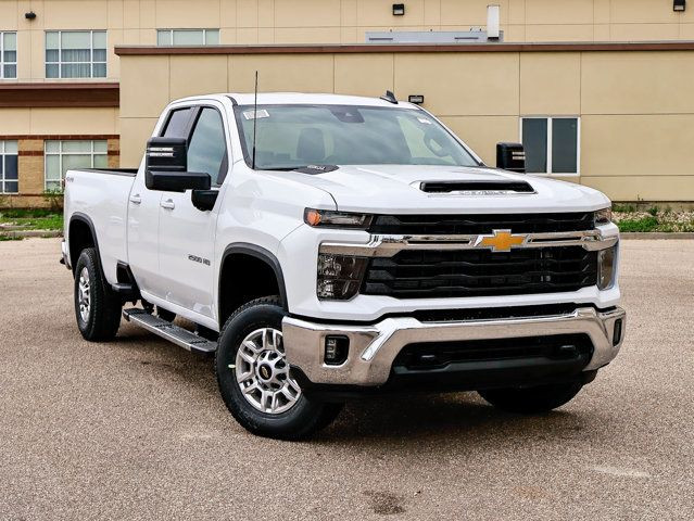 2025 Chevrolet Silverado 2500HD LT in Cars & Trucks in Strathcona County