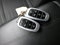 See Dealer Website for Details. 2023 Hyundai Santa Cruz Preferred AWD Apple Carplay, Climate control... (image 4)