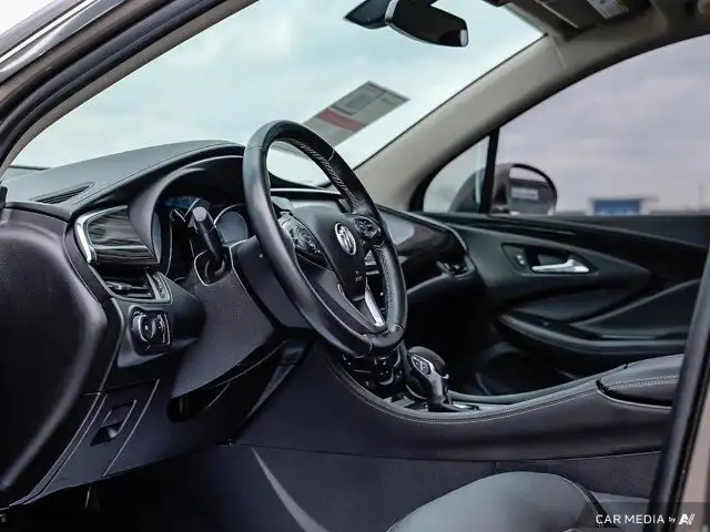 2017 Buick Envision Essence | Low KMS | Accident Free dans Autos et camions dans Région de Windsor - Image 14