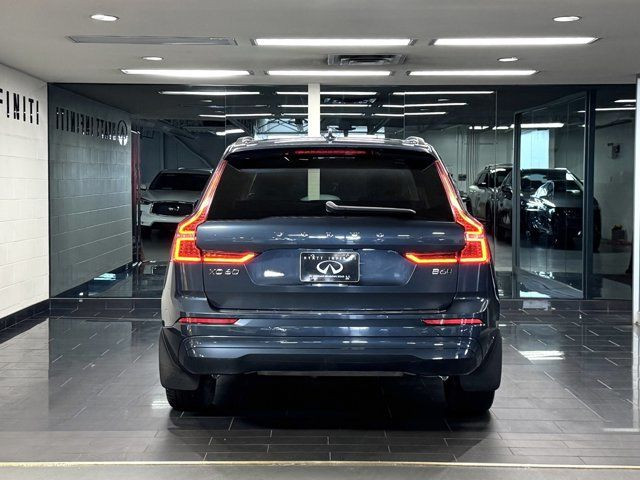 2022 Volvo XC60 Momentum - No Accidents | Apple CarPlay in Cars & Trucks in Calgary - Image 4