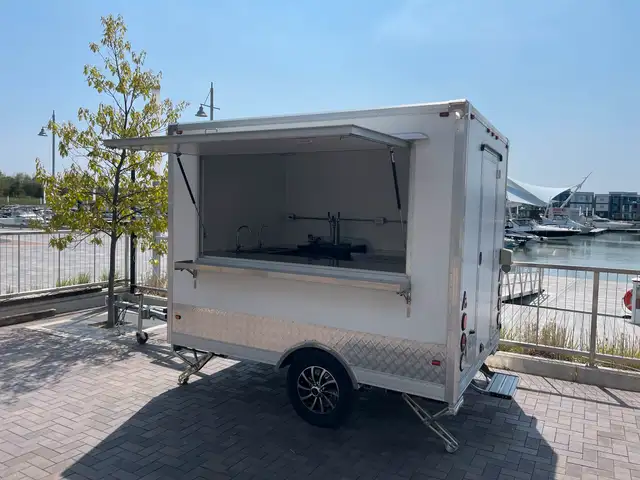 Mobile Bars - Ice Cream, Cofee, Bakery in Cargo & Utility Trailers in Hamilton - Image 2