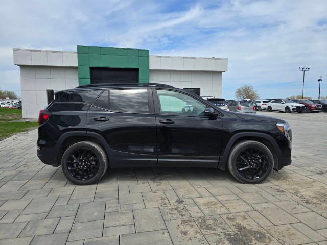 2023 GMC Terrain in Cars & Trucks in Ottawa - Image 4