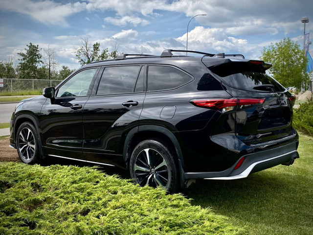 2022 Toyota Highlander XSE in Cars & Trucks in Calgary - Image 4
